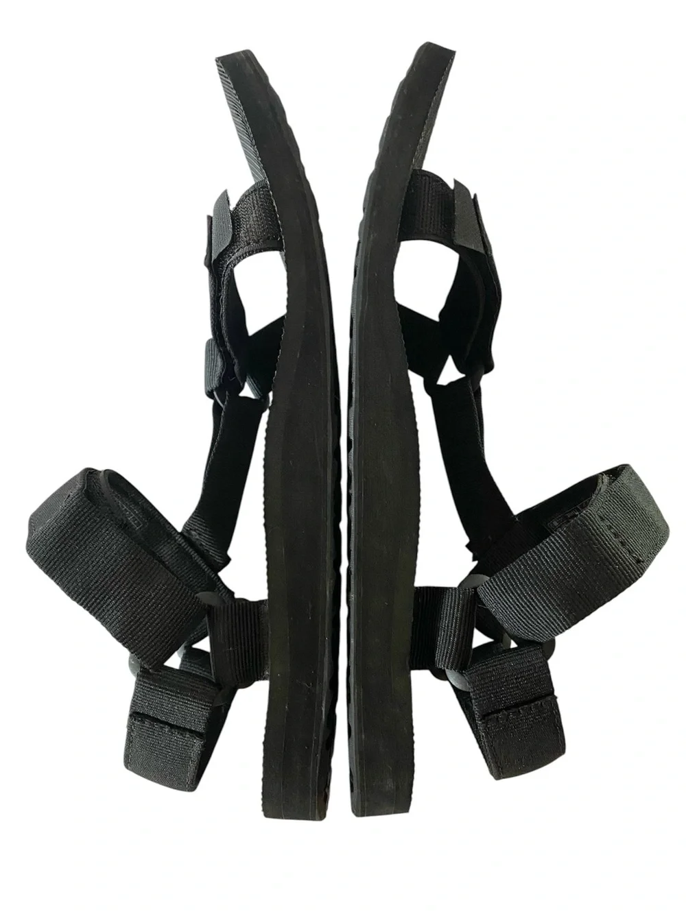 Teva Men’s Universal Sandals Size 9 Solid Black Outdoor Water Utilitarian
